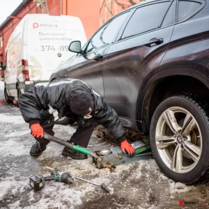 Выездной шиномонтаж на Новокуркинском шоссе: Удобство и качество на вашем пороге